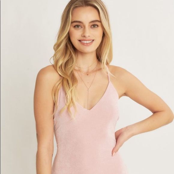 Sleveless Soft Dress - Picture 2 of 5